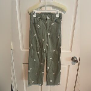 Abercrombie & Fitch Olive Pants with White Floral Design